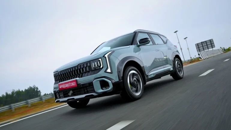 Kia Seltos Review – Premium Feel or Just Marketing?