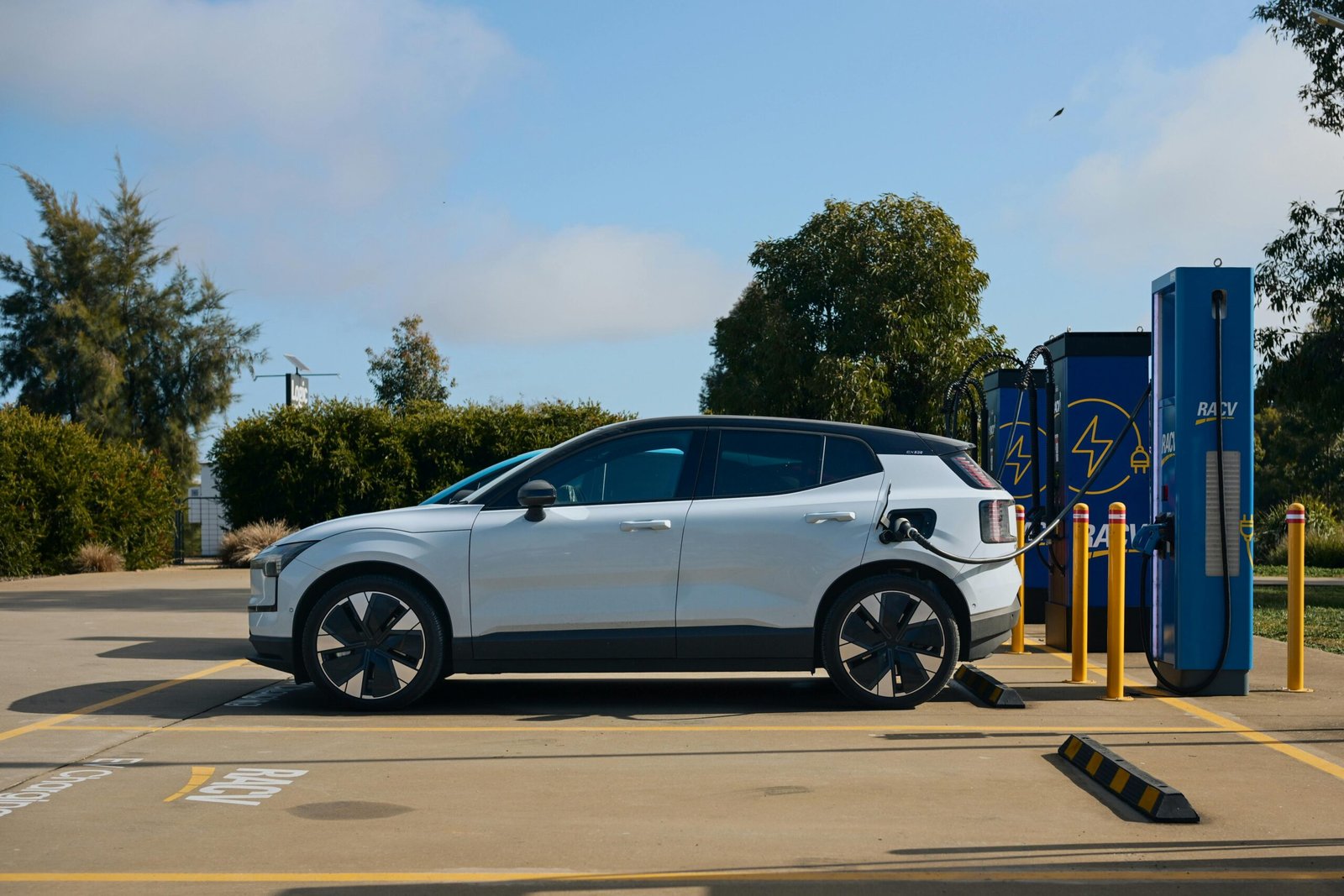 EV Charging in India – Everything You Need to Know