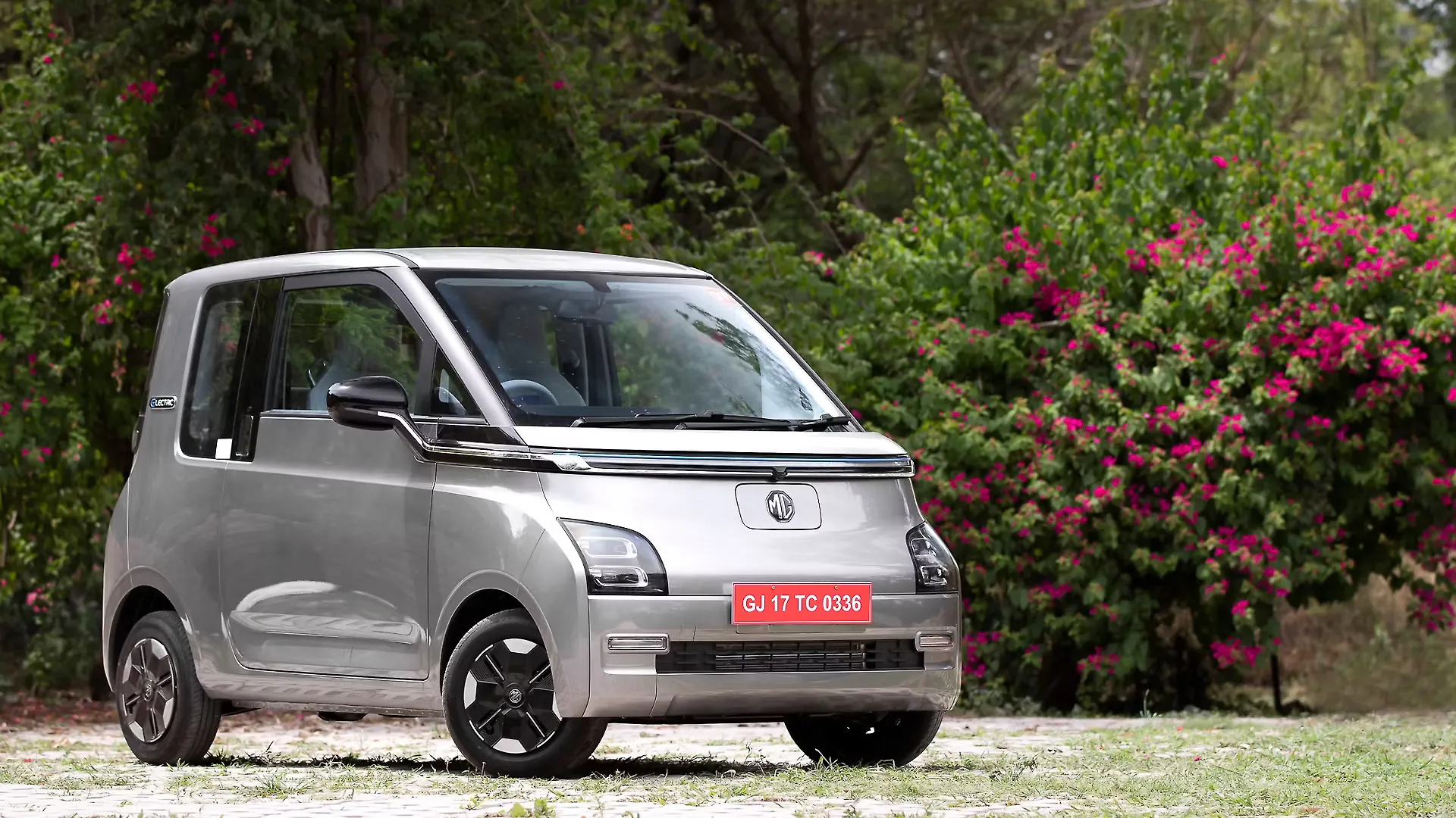 mgcometevrightfrontthreequarter